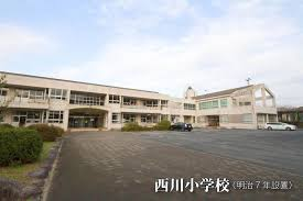 鞍手町立小学校統合整備事業